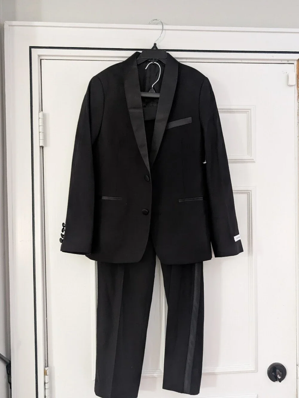 Calvin Klein Boys' 2-piece Formal Tuxedo Suit Set, Includes Jacket & Dress Pants